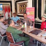 Polsek Dentim Gelar Jumat Curhat di Desa Sumerta Kelod: Bahas Isu Keamanan