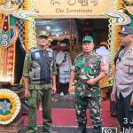 Dukung Kearifan Lokal, Bhabinkamtibmas Polsek Denbar Jaga Kegiatan Manusa Yadnya