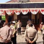 Kapolsek Dentim Pimpin Apel Pagi: Tekankan Netralitas Personil Jelang Pilkada dan Pelayanan Prima