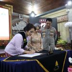 Kapolda Bali Hadiri Serah Terima  Jabatan Ibu Asuh Polwan Polda Bali