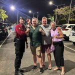 Personel Pamobvit Beri Rasa Aman Wisatawan Asing Di Pantai Petitenget.