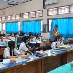 Jalin Komunikasi Bersama Siswa Siswi SMP, Polsek Abiansemal Gelar Jumat Curhat