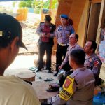 Polsek Kuta Utara Gelar Jumat Curhat Dengar Keluhan Pekerja Bangunan Di Banjar Padang Linjong