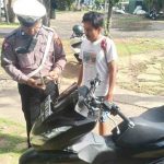 Ops Zebra Agung 2024: Polsek Dentim Tindak Knalpot Brong dan Kelengkapan Berkendara Lainnya