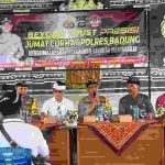 Melalui Jumat Curhat. Kapolres Badung Ajak Masyarakat Penarungan Jaga Kondusifitas menjelang Pilkada 2024.
