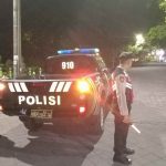 Sampaikan Imbauan Kamtibmas Polsek Mengwi Laksanakan Blue Light Patrol Atensi Kawasan Obyek Wisata Taman Ayun