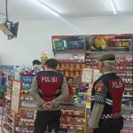 Patroli Samapta Polsek Abiansemal Sambangi Pertokoan, Guna Antisipasi Gangguan Kamtibmas