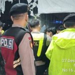 Patroli Blue Light: Polsek Dentim Pastikan Keamanan Wilayah Menjelang Pergantian Tahun