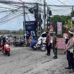 Polsek Kuta Utara Lakukan Pengalihan Arus Lalin Dan Amankan Upacara Nangluk Merana