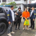 Dinyatakan P21, Penyidik Polsek Densel Serahkan Berkas dan Tersangka Pembunuhan di Taman Pancing