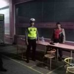 Samapta Polsek Mengwi Imbau Penjaga Toko Untuk Selalu Waspada Terhadap Lingkungan Sekitar