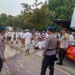 Polsek Denpasar Selatan Laksanakan Pengamanan Upacara Melasti, Pastikan Keamanan dan Kelancaran Prosesi