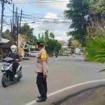 Wujudkan Kamseltibcarlantas, Polsek Abiansemal Rutin Lakukan Pengaturan Lalu Lintas Sore