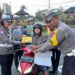 Ops Patuh Agung 2025 Sosialisasikan Tertib Lalu Lintas di Depan Pasar Seni Klungkung