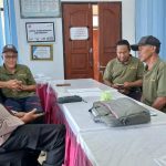 Kapolsek Dawan Koordinasikan Penyaluran Bantuan Banjir di Desa Pesinggahan