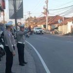 Antisipasi Kepadatan Arus, Polsek Abiansemal Intensifkan Gatur Lalin Di Titik Rawan