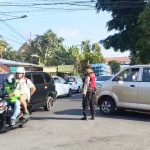 Akhir Pekan Ramai, Polsek Abiansemal Intensifkan Pengaturan Lalu Lintas Sore Hari