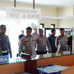 Wakapolres Klungkung Lakukan Pengecekan SOP di Setiap Unit Pelayanan Publik Polres Klungkung