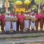Bhayangkari Polresta Denpasar Gelar Persembahyangan Peringati HKGB di Pura Luhur Candi Narmada