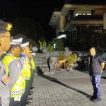 Kapolsek Dentim Pimpin Patroli Blue Light, Pastikan Situasi Malam Minggu Aman dan Kondusif
