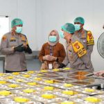 Orang Tua Senang Anaknya Dapat MBG dari SPPG Polda Metro: Menu Variatif