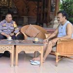 Bhabinkamtibmas Sumerta Kauh Perkuat Komunikasi Kamtibmas dengan Bendesa Adat Pagan Jelang Hari Raya