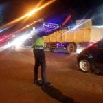 Unit Lalulintas Polsek Mengwi Laksanakan Pengaturan di Simpang Beringkit