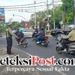 Tingkatkan Keselamatan Pengguna Jalan, Personel Polsek Abiansemal Gelar Pengaturan Lalin Minggu Sore