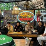 Kapolsek Denpasar Barat Sambangi Komunitas Ojol Grab Bali, Perkuat Sinergi Jaga Kamtibmas