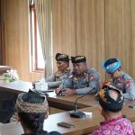 Polres Klungkung Gelar Jumat Curhat di Desa Dawan Klod.