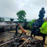 Polsek Kuta Selatan Lakukan Pemantauan Wilayah Akibat Hujan Deras dan Angin Kencang di Kelurahan Benoa