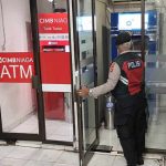 Harkamtibmas Malam Hari, Samapta Polsek Abiansemal Pantau Gerai ATM