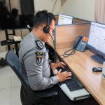 Respon Cepat Laporan Call Center 110, Personel Spkt Polres Klungkung Bubarkan Kelompok Warga Yang Mengganggu Ketertiban