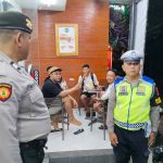 Polsek Kuta Selatan Gelar KRYD dan Yustisi di Jimbaran, Perkuat Cooling System Jaga Kamtibmas