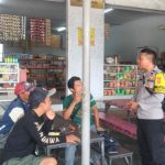 Bhabinkamtibmas Desa Mengwitani Sambang di Kawasan Terminal Mengwi, Sampaikan Imbauan Kamtibmas