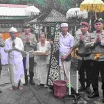 Kapolsek Kawasan Pelabuhan Benoa Sambangi Pura Prapat Nunggal, Perkuat Sinergi Jaga Kamtibmas.