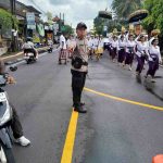Bhabinkamtibmas Desa Mengwi Lancarkan Giat Keagamaan Masyarakat