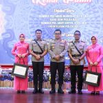 Polda Bali Gelar Kenal Pamit Karo SDM dan Dirintelkam Polda Bali Tegaskan Keberlanjutan Pengabdian