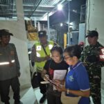 Sinergi Bhabinkamtibmas, Babinsa dan Aparat Kel. Dangin Puri Gelar Pendataan Duktang Non-Permanen