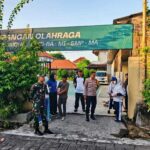 Bhabinkamtibmas Desa Dangri Kelod Bersama Babinsa Kawal Jalan Sehat Millad Yayasan Tawakkal ke-32