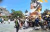 Polsek Klungkung Laksanakan Pengamanan Pelebon di Catus Pata Monumen.