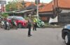 Polsek Kuta Utara Perketat Pengaturan Lalu Lintas Pada Jam Sibuk Sore Hari di Titik Rawan Macet