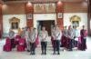 Tingkatkan Kemampuan Public Speaking, Polres Klungkung Gelar Pelatihan MC bagi Polwan dan ASN.