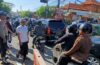 Polsek Dentim Lakukan Pengamanan dan Rekayasa Lalulintas Saat Persembahyangan di Pura Pengerebongan