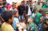Peduli Korban Gempa, Pangdam IX/Udayana Sambangi Pengungsi dan Serahkan Bantuan Sembako di Manggarai