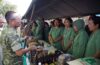 Semarak HUT ke-81 TNI, Kodam IX/Udayana Hadirkan Bazar Pasar Murah untuk Ringankan Beban Masyarakat