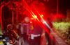 Polsek Nusa Penida Bersama Damkar dan Warga Padamkan Kebakaran Lahan di Desa Sakti